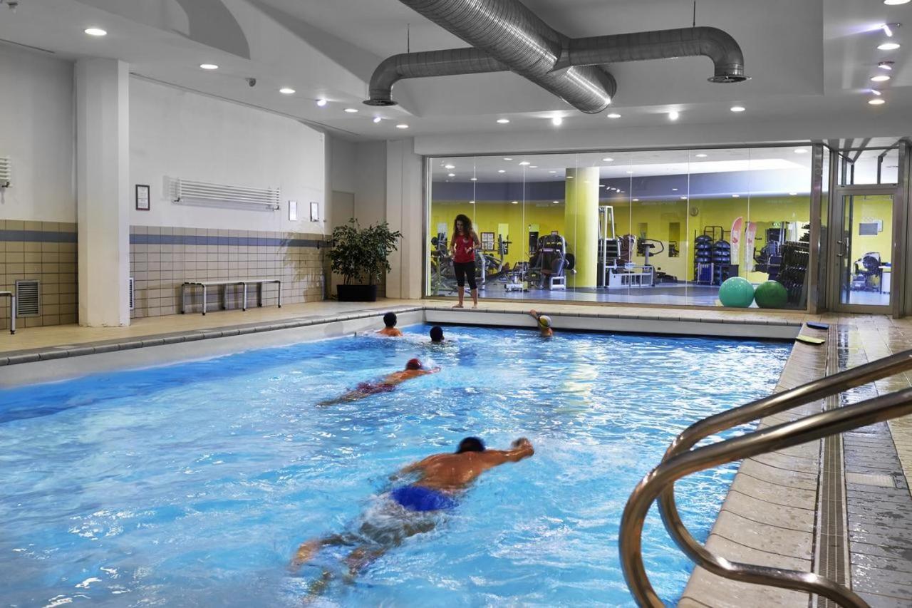 Teleo Vacanze - Villaggio Olimpico Di เซสตรีเอ ภายนอก รูปภาพ